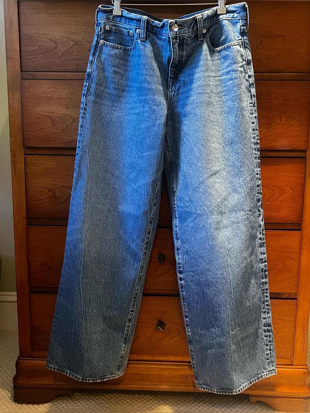 JCREW low-rise wide-leg jean size 28